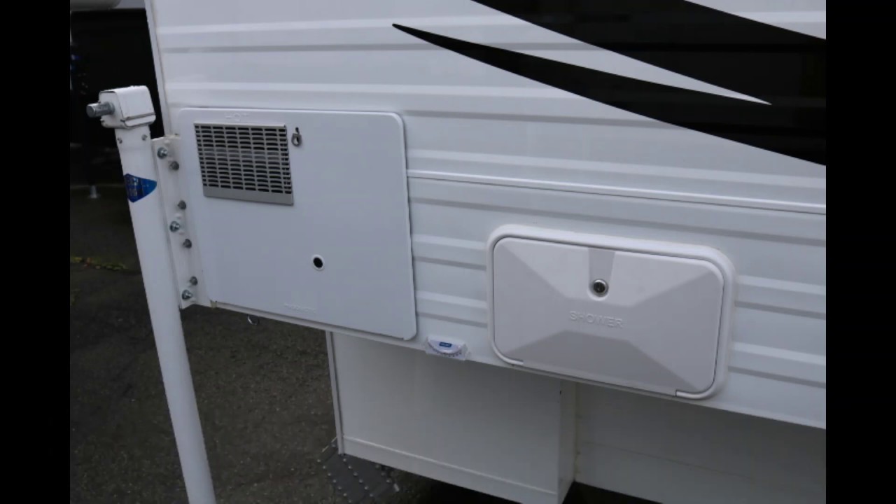 Caravane Port&eacute;e BOH&Eacute;MIEN - 8.0TDX 2019 - Truck camper