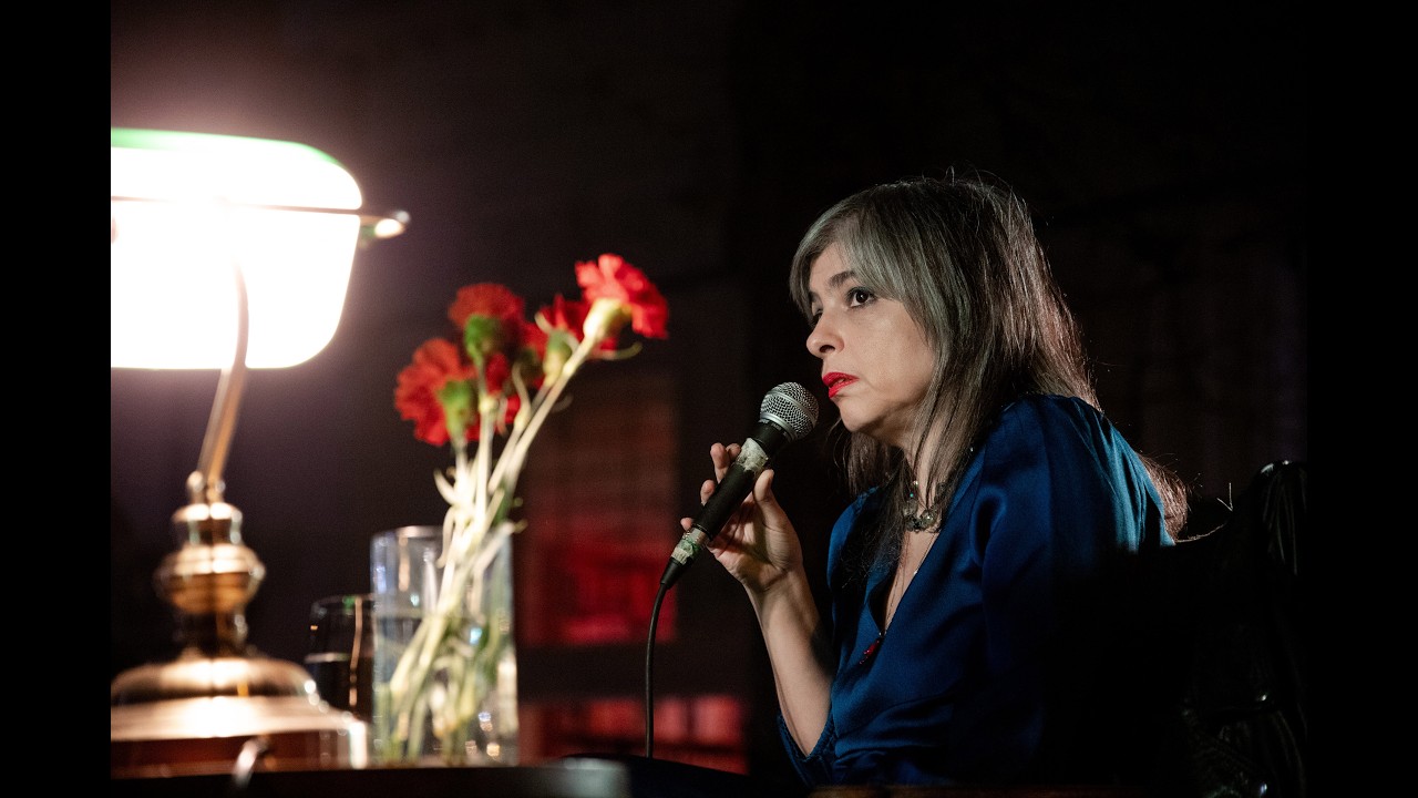 Encuentro con Mariana Enriquez Bajo el cielo espectral en Montevideo