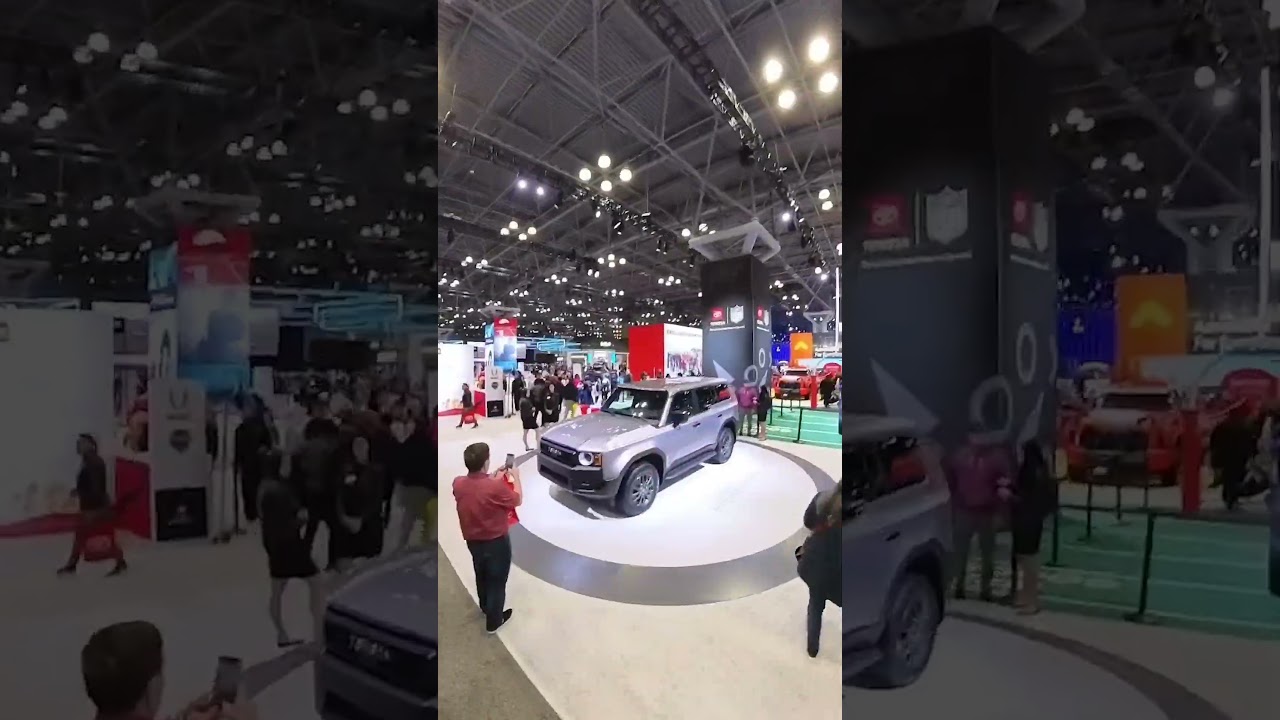 NYIAS 2024 360 Timelapse