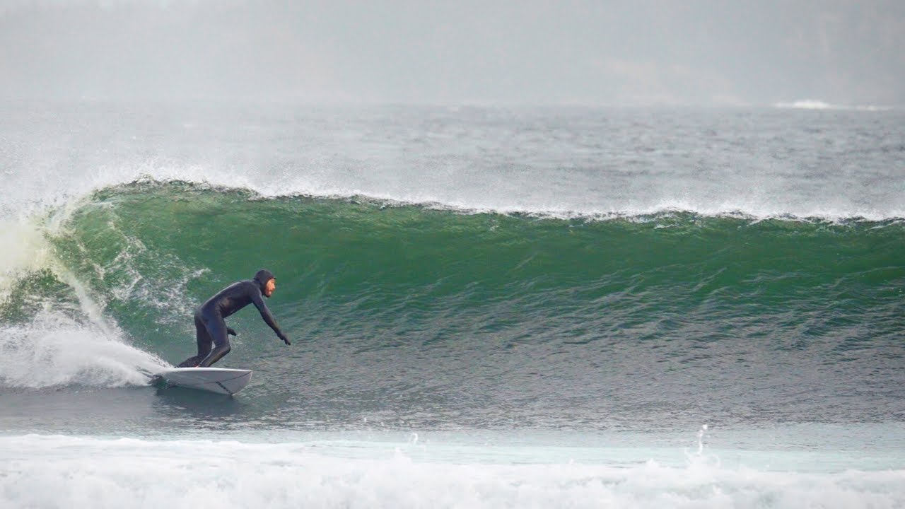 PUMPING Canadian Winter Surf