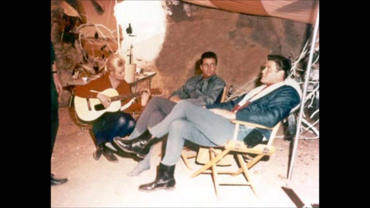 Behind the Scenes Photos: Lost in Space Part 2