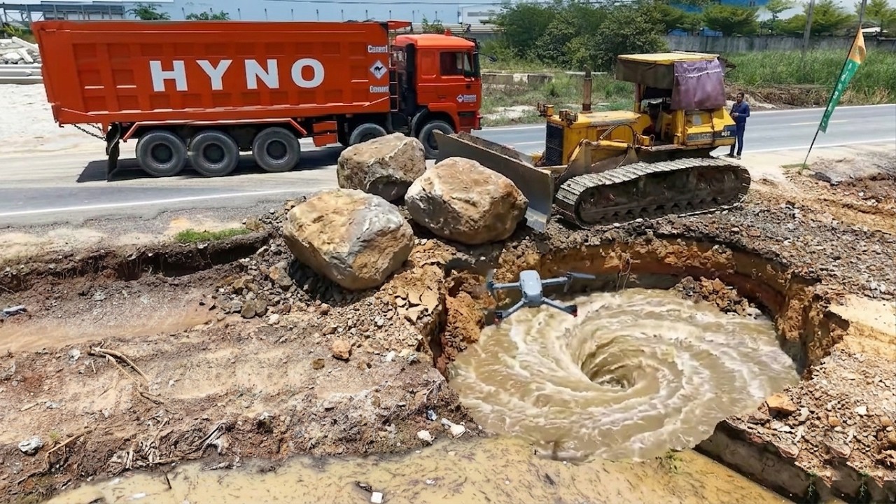 Start New Project !! Dump Truck 25Ton Pouring soil across canal & Dozer Pushing