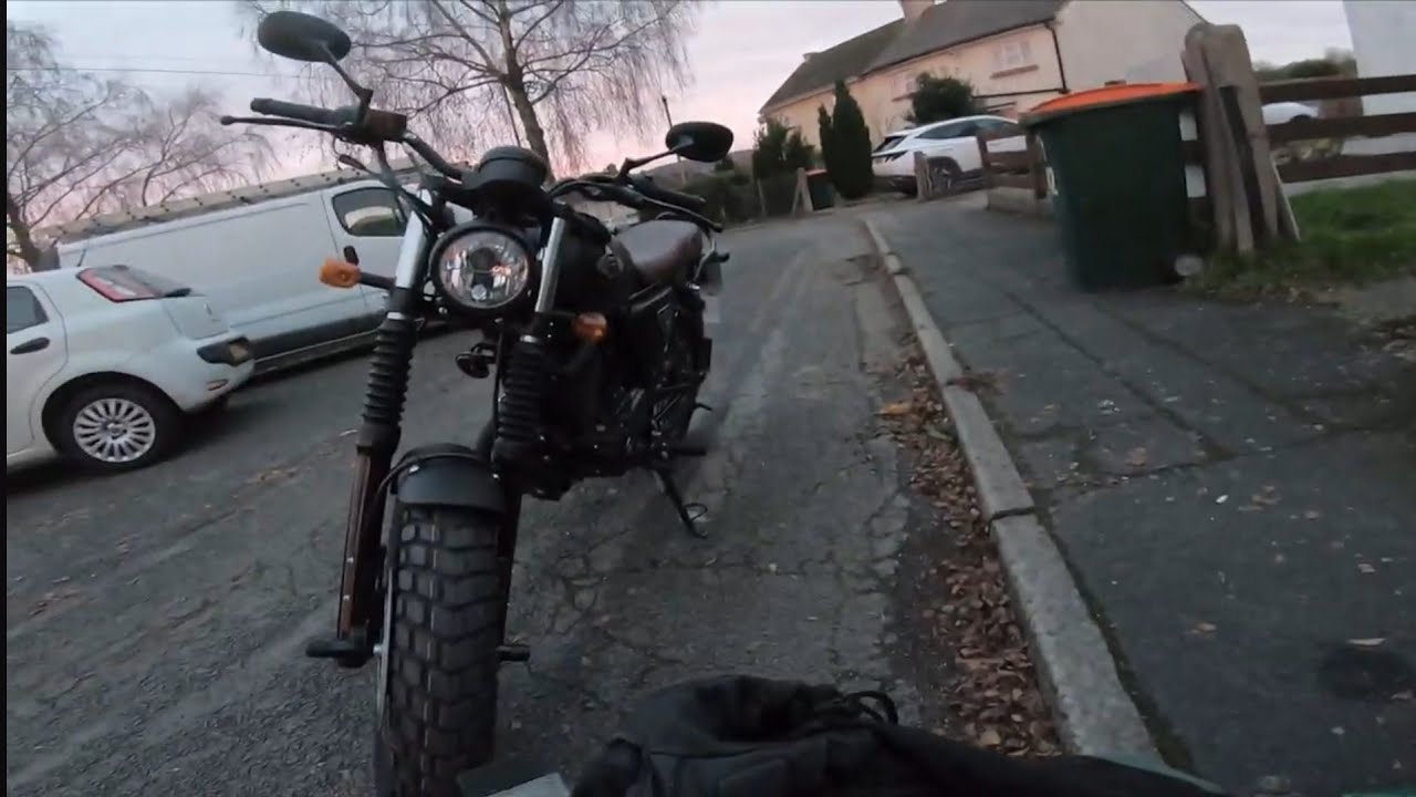 WK SCRAMBLER 125CC FIRST IMPRESSION