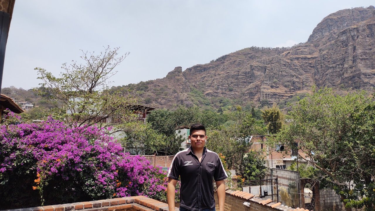 Casa en venta con vista  panoramica al tepozteco en  Centro de Tepoztlán (amueblada) 🏘️👌🏻