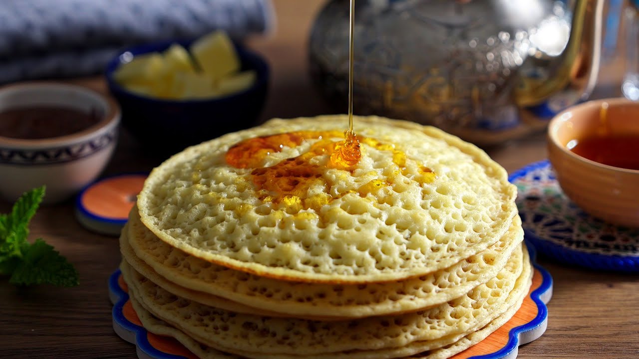 Clatite marocane (Baghrir) cu 1000 de gauri, pufoase și delicioase, exact ca in Maroc!