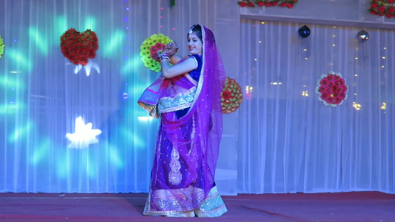 #Best bhabhi dance performance for sister in-law #on  all best banno songs😋🥰 #