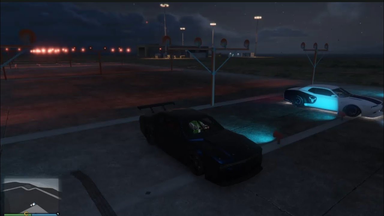 GTA ONLINE - Gauntlet Hellfire vs Hotring Hellfire