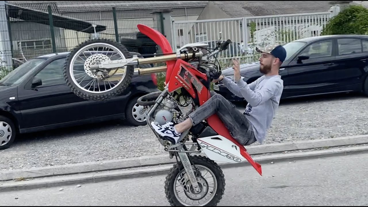 J'ai acheté une 50 homologuée (châssis 150crf) INTROUVABLE EN FRANCE