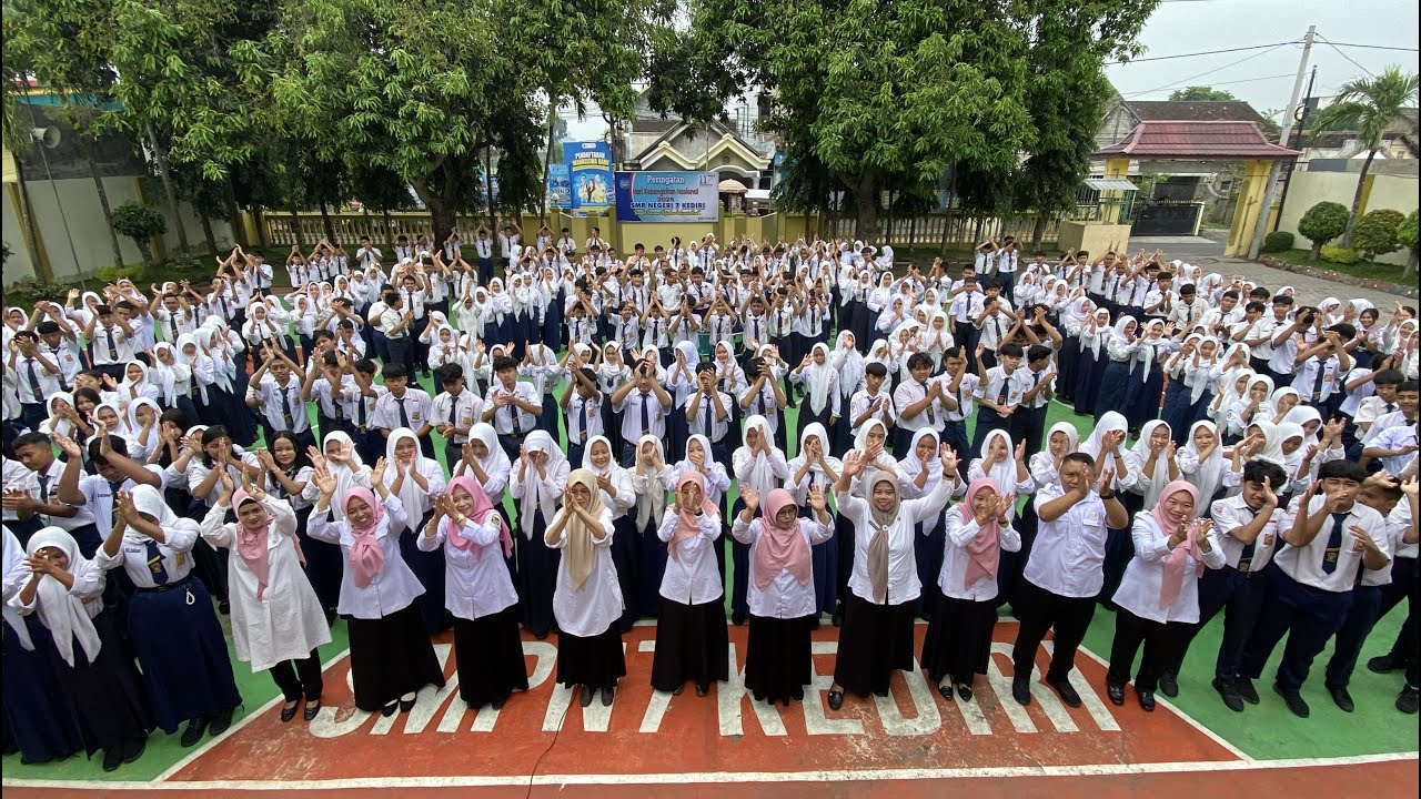 Video Angkatan Tahun 2025 - Sekilas Cerita Akhir Sebuah Awal