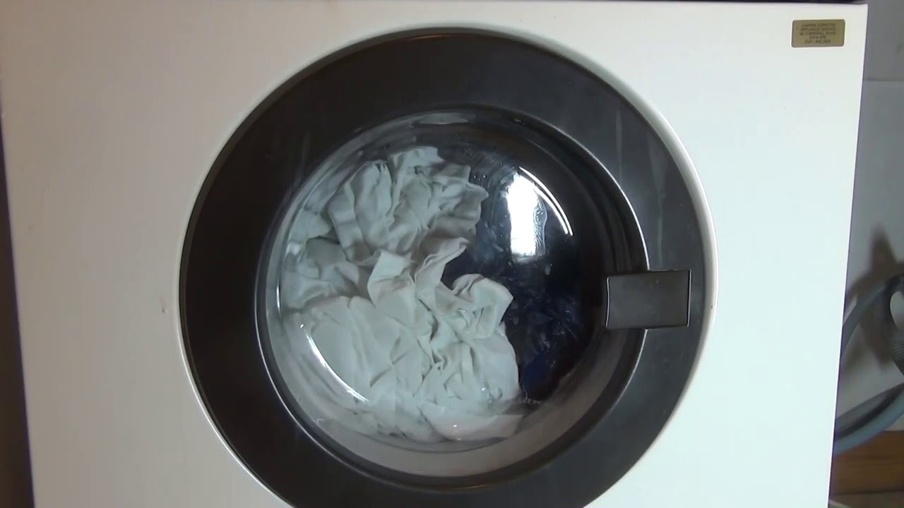 On Tour at ServisGem : Servis Gem 1000 : Nylon rinses and Final spin