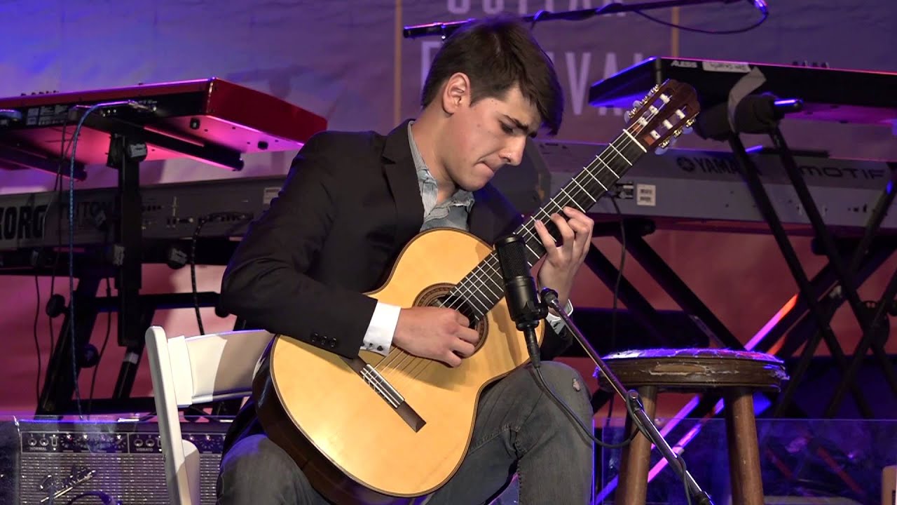 Jose Daniel Salceda Velasco // Live at the Crown 2015