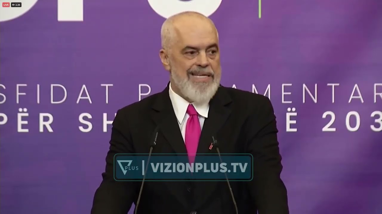 “AKSHI krenari e vendit”, Rama: Drejtoreshës i vendosën në kurriz vilë e makina, ajo jeton me qira