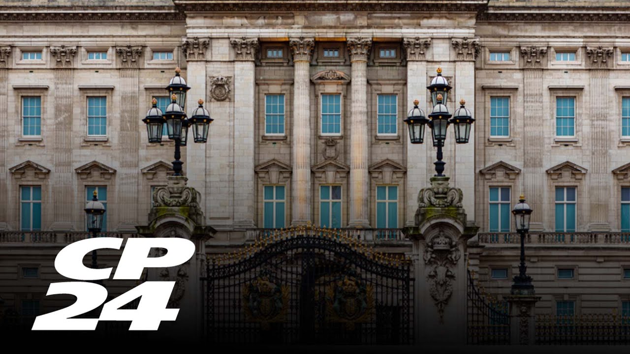 BREAKING: Controlled explosion and arrest outside Buckingham Palace
