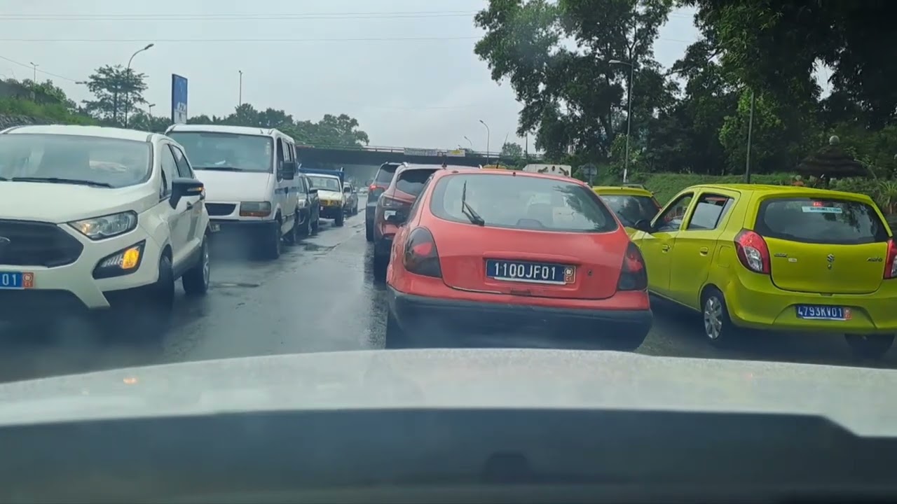 Driving around Abidjan - Cocody area
