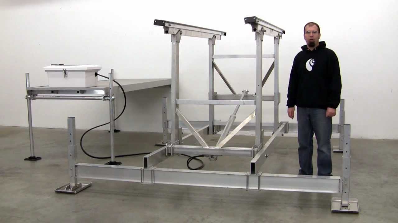 Hydraulic Boat Lift by CraftLander