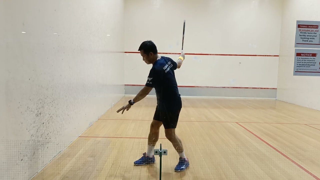 squash skills . backhand boast demo .