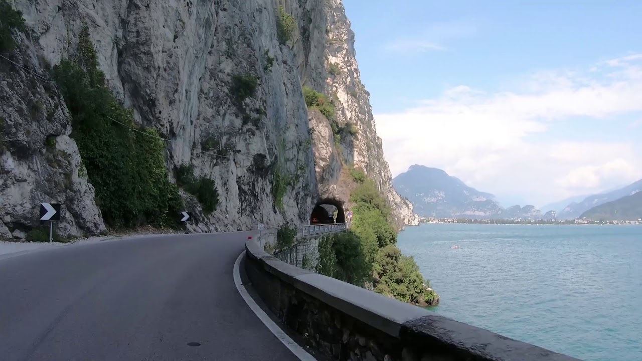 Bmw S1000R Italy Action
