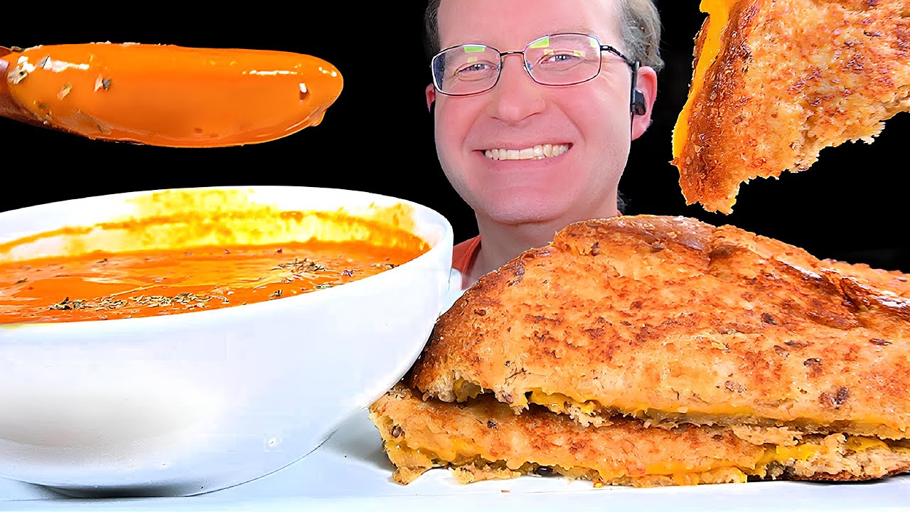 ASMR GRILLED CHEESE & TOMATO SOUP MUKBANG EATING SOUNDS