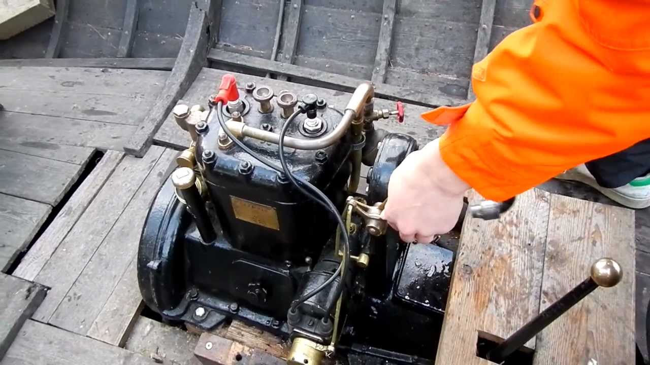 Olympia 2F marine engine starting.