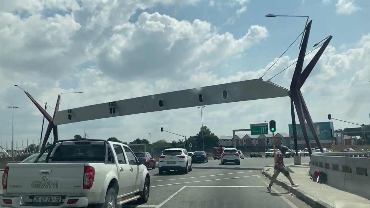 Video #21:   Drive to Fourways Crossing Mall