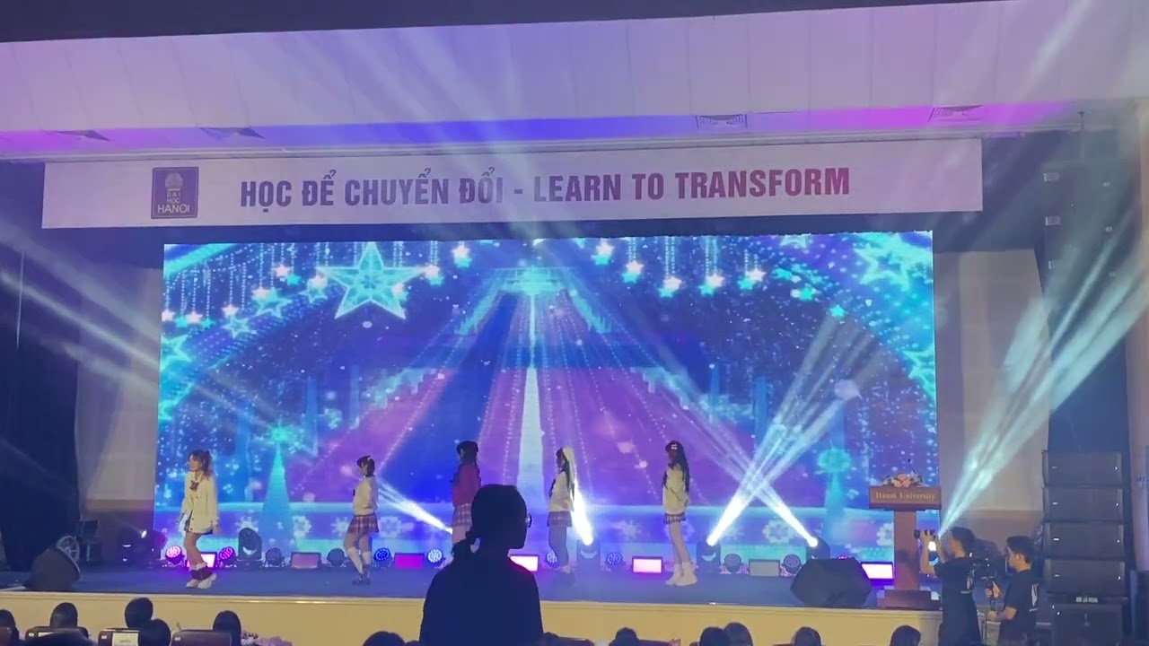 Liella!「Starlight Prologue」- Performance by Vel'ELLA