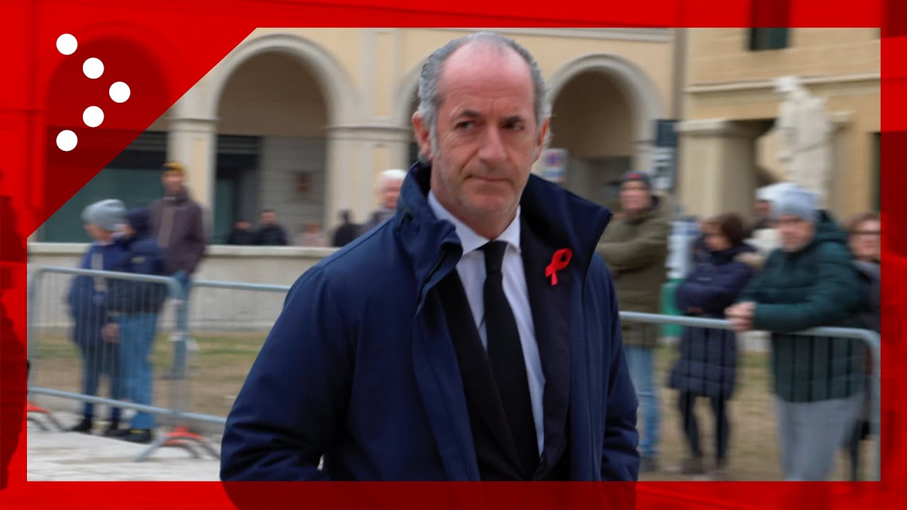 Funerali Vanessa Ballan, arrivo del presidente del Veneto Luca Zaia al Duomo di Castelfranco Veneto