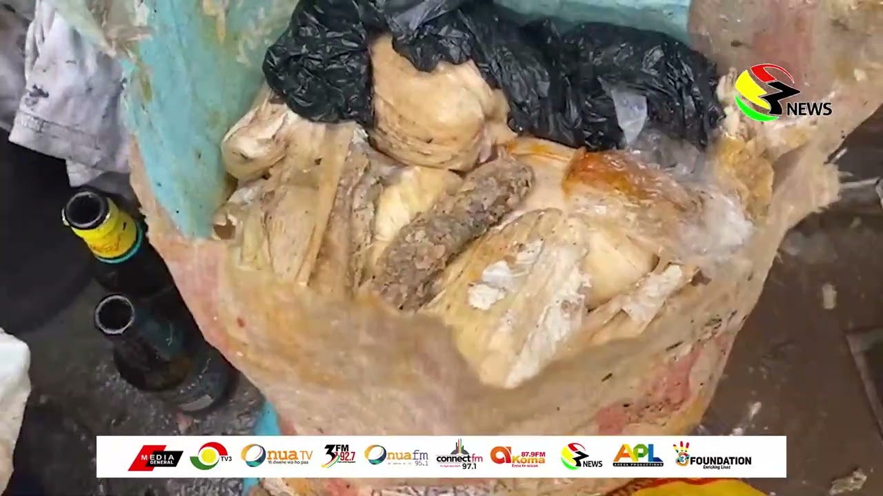 Kenkey seller loses kenkey and fish together with all her belongings to Monday floods