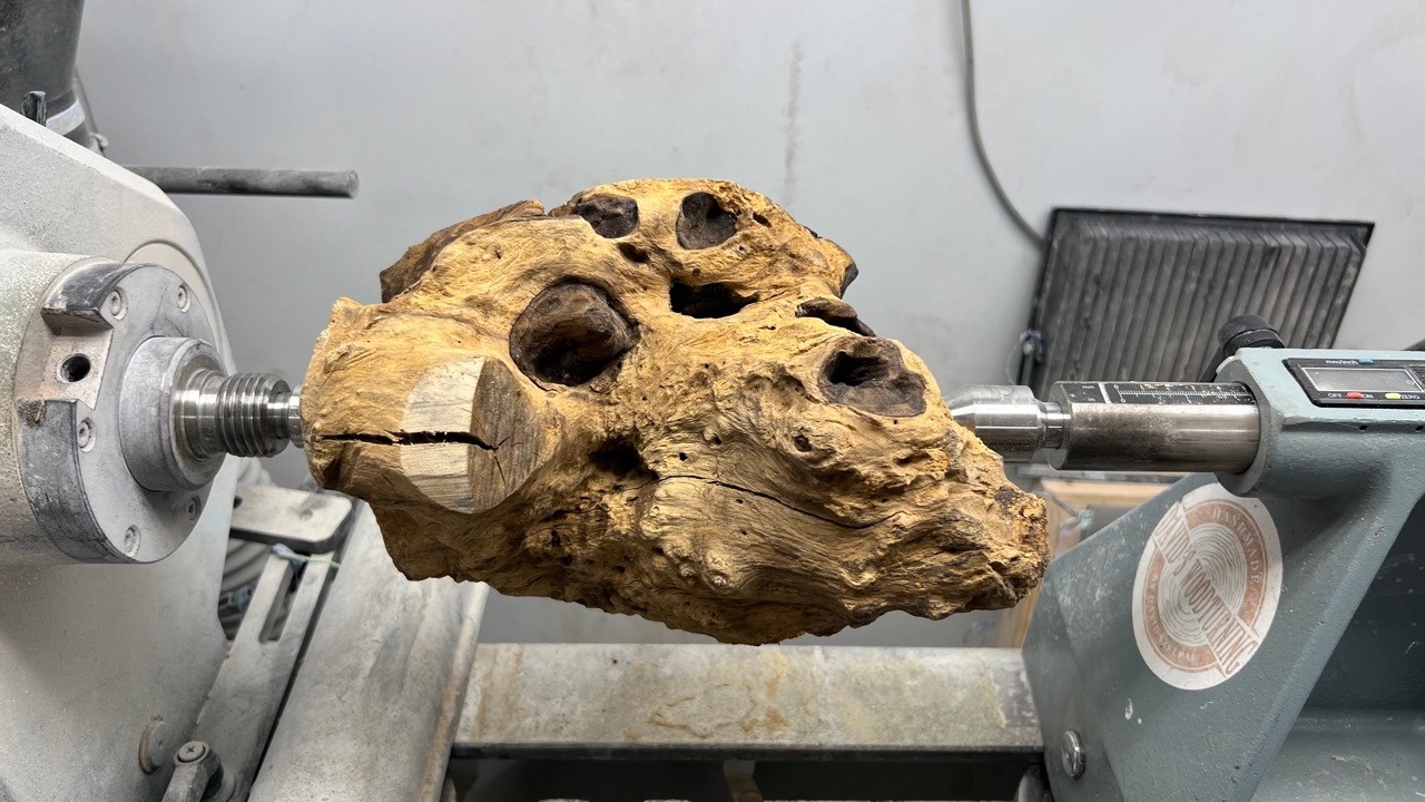 Woodturning - Teak Root to Stunning Vase