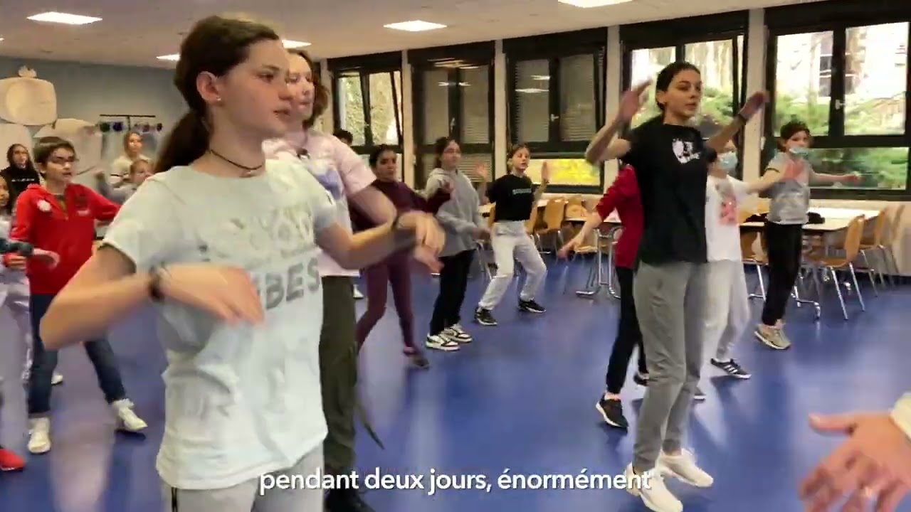 Une Comédie Musicale de 108 élèves