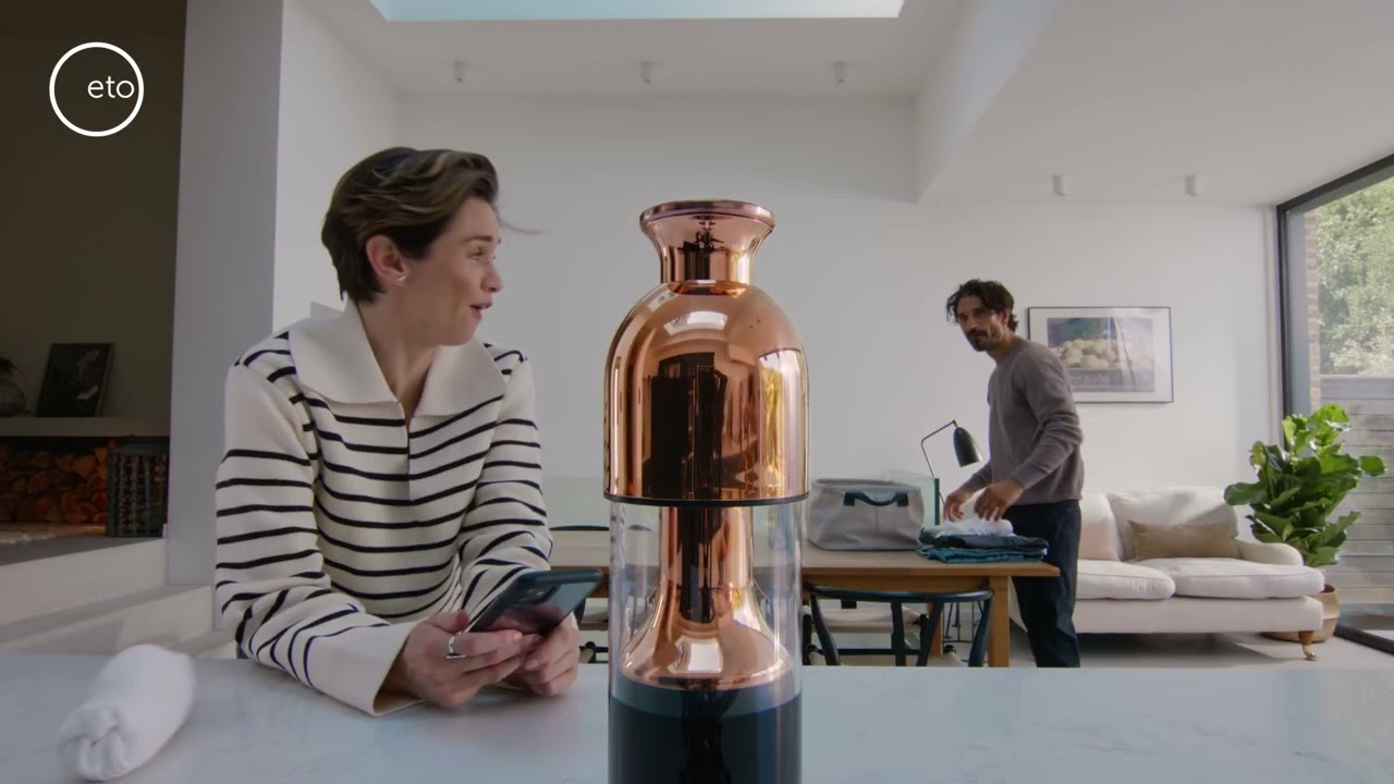 Eto “Moments” wine decanter promo.