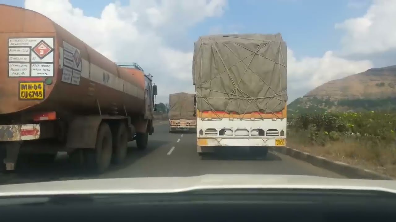 Mumbai Nashik Expressway. Extreme driving on National Highway 3