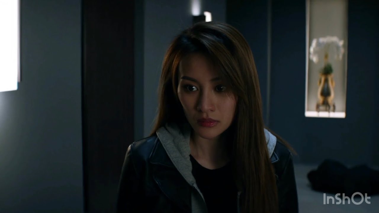 KUNG FU (2021) 2x11: MIA IS FIGHTING THE GUARDS & RUSSELL'S RIGHT-HAND MAN (SCENE)
