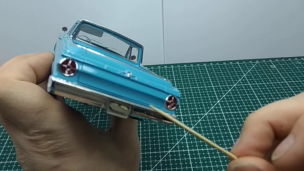 Trumpeter  1:25 65 Ford Falcon Ranchero pickup