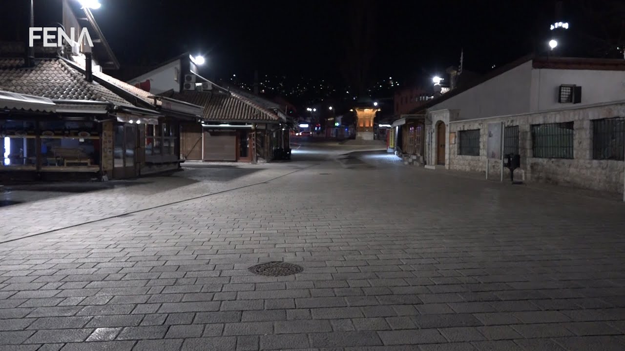 Na ulicama Sarajeva večeras samo policijske patrole i novinarske ekipe