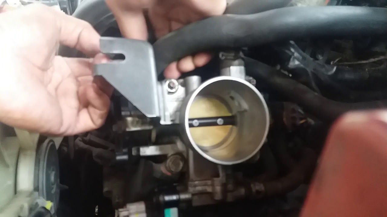 Limpeza do TBI Corolla xei 2004 parte 02