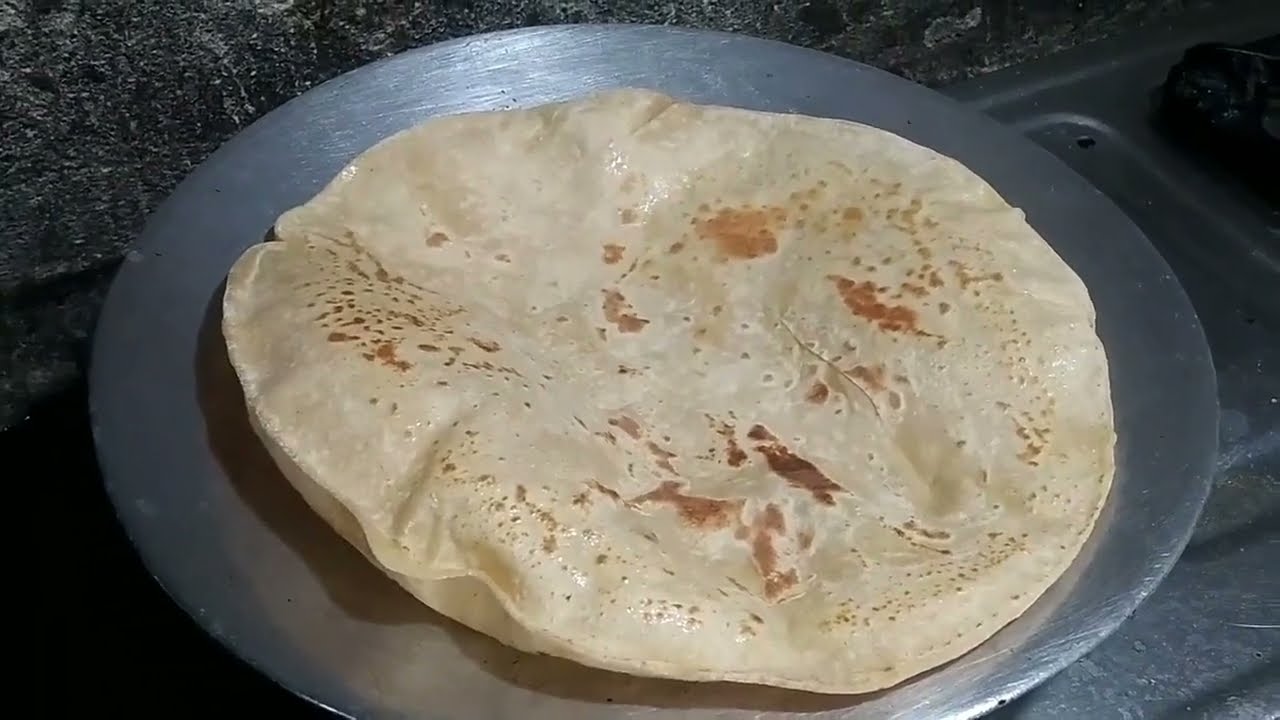मऊ चपाती दोन वेगवेगळ्या पद्धतीने चपाती एका व्हिडिओ मध्ये.how to make soft chapati by two ways 🤗