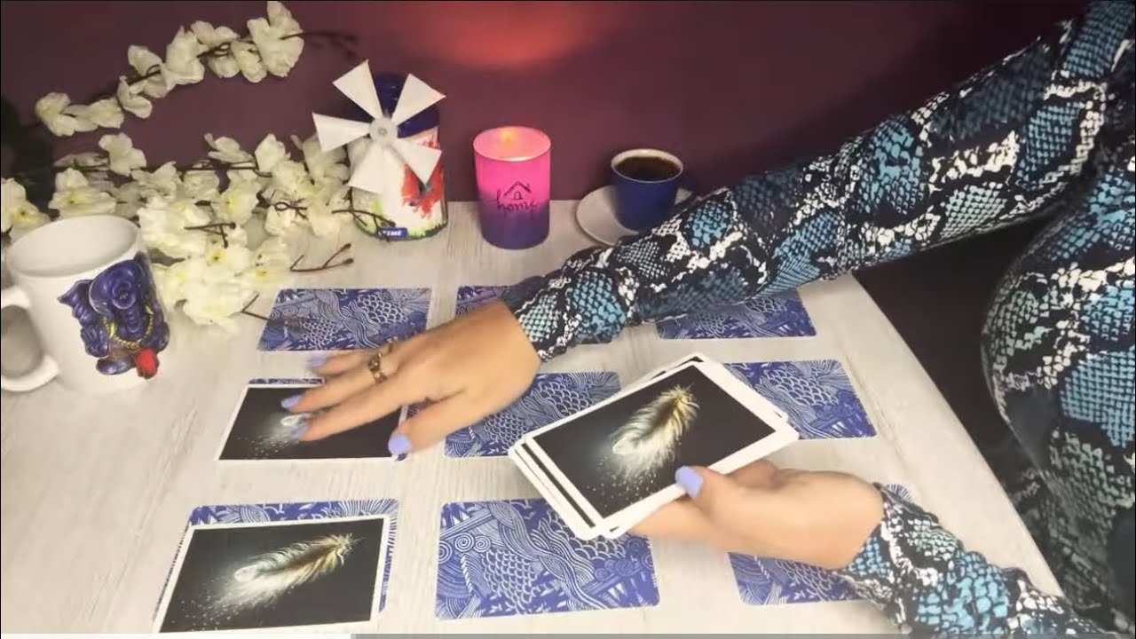 Aklındaki Kişinin ismini 3 kez Söyle Bilinçaltı Durumu Öğren Tarot Açılımı @aysegulerginvlog 💙