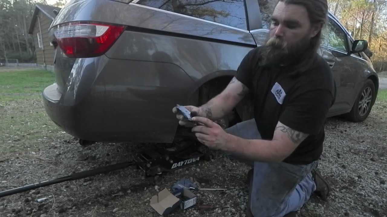 2013 Odyssey brakes in the dirt? #brakes #repair