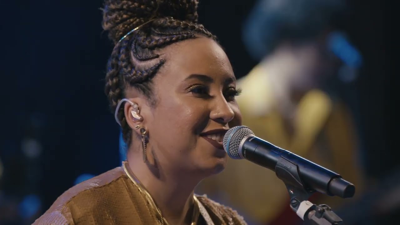 Letícia Fialho - Corpo e Canção (Ao Vivo)