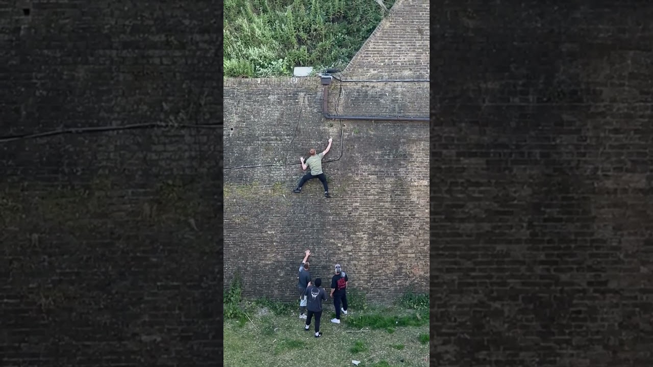 Toby catapult escape from a moat. Full video on our channel #storror #parkour