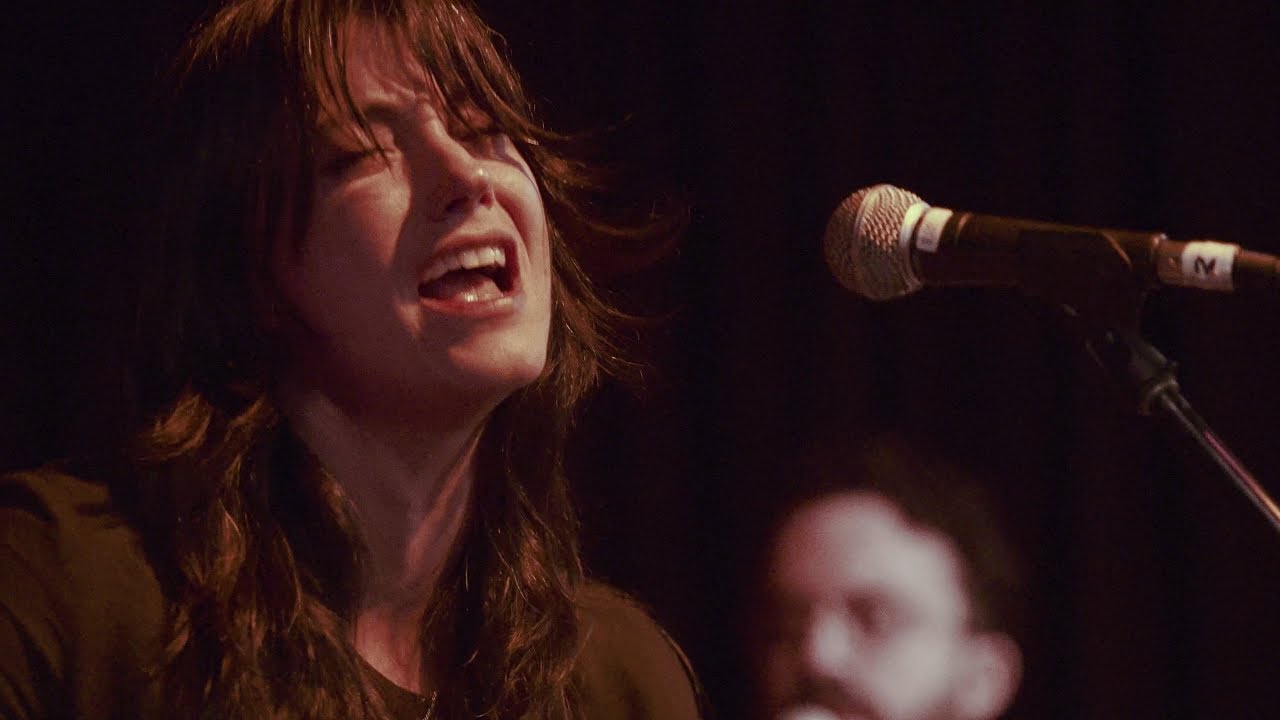 Sharon Van Etten - 'Seventeen' (Live at 3RRR)