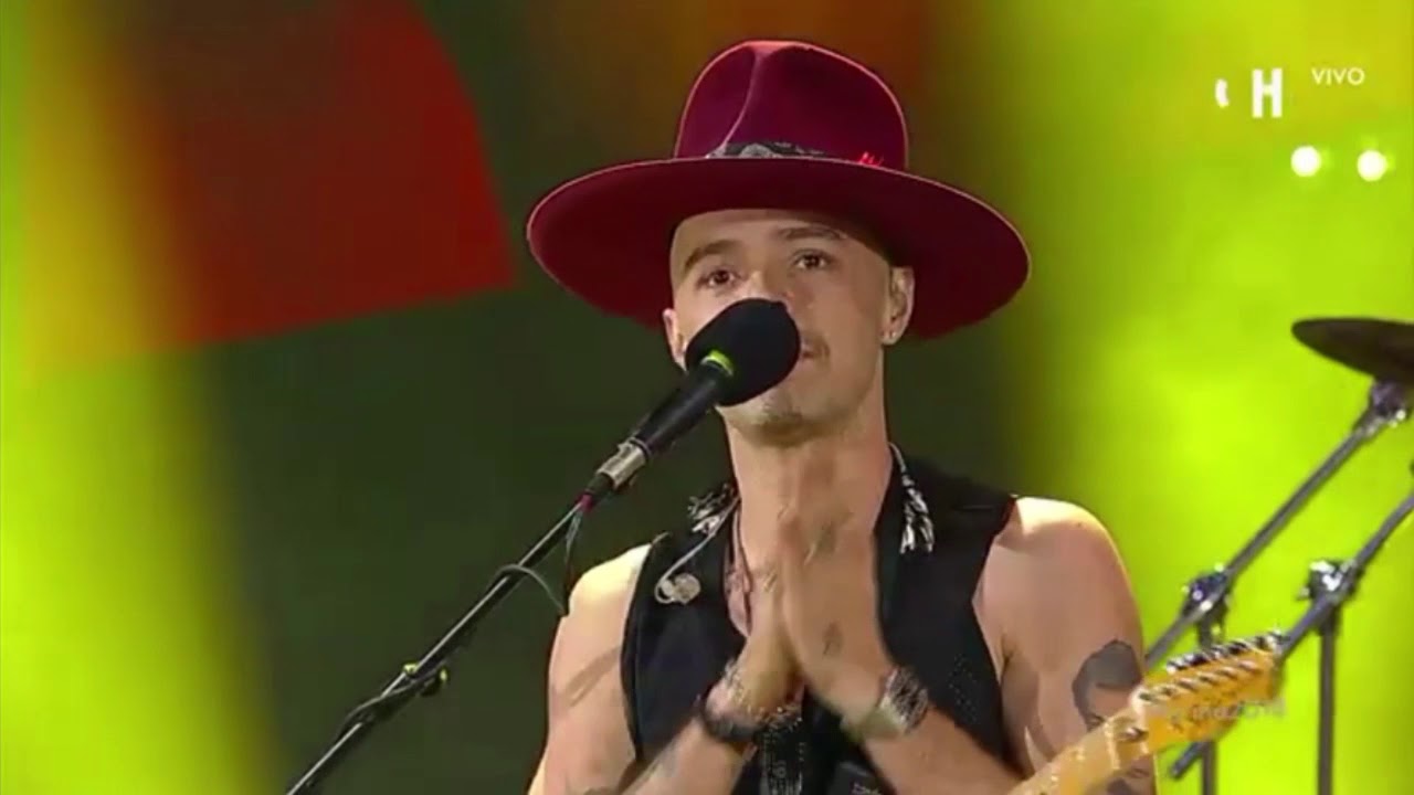 Viña del Mar 2018: Jesse se emociona al recordar a su padre en presentación.