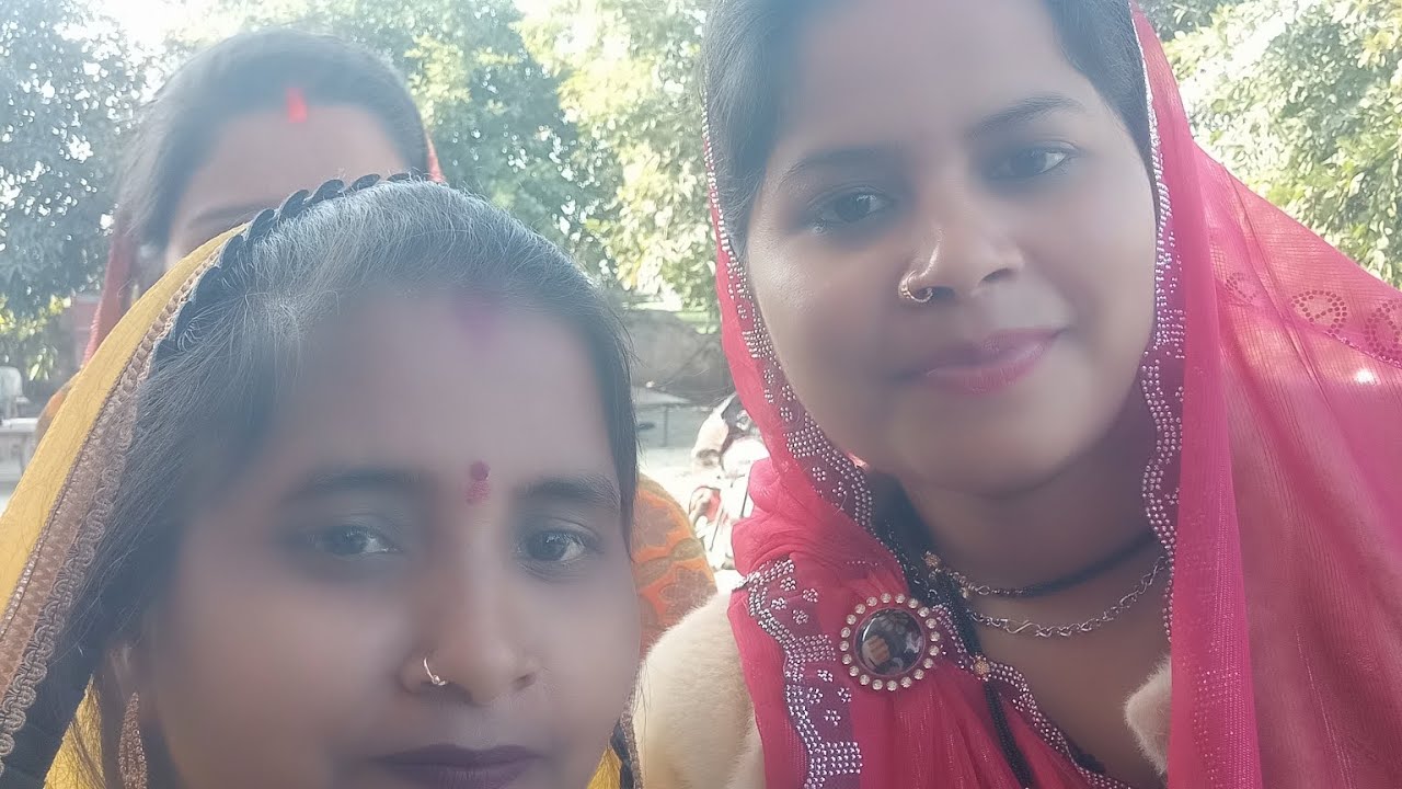 कल संडे का दिन था और हम सब दीदी से मिलने गये थे 