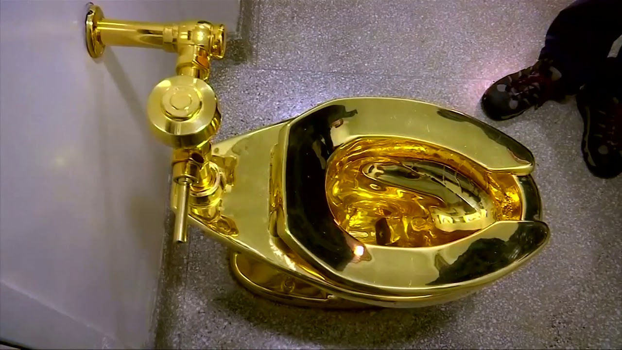 Solid gold toilet stolen from Britain's Blenheim Palace