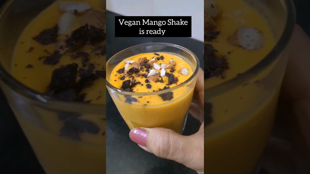 Vegan Mango Shake #mangoes #summer #healthyfood #healthylifestyle #diet #shortsvideo #shake