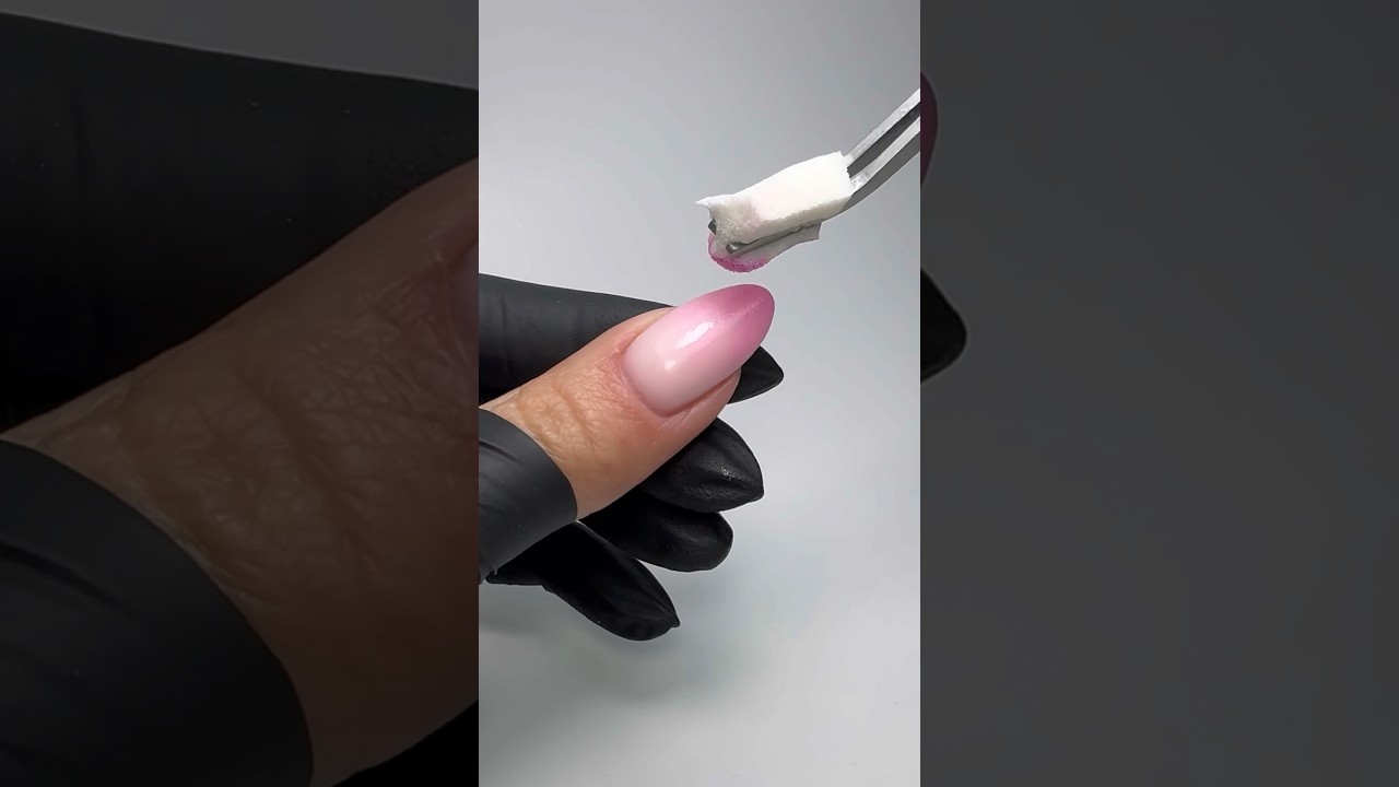 Zobacz, jak szybko i łatwo wykonać ombre na paznokciach! #stylizacjapaznokci #krokpokroku #kabos