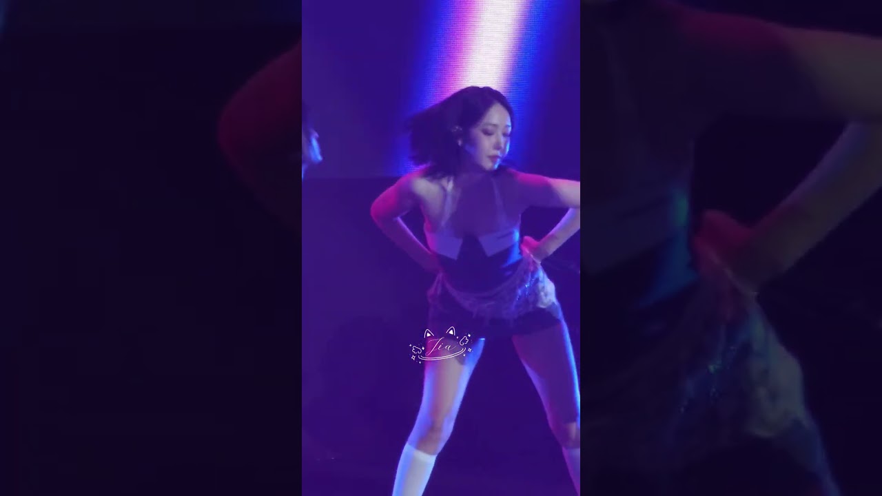 【4K】250518 비비지 신비 직캠 ‘LOVE LOVE LOVE’ (VIVIZ SINB FanCam) @MIXPOP concert in Taipei