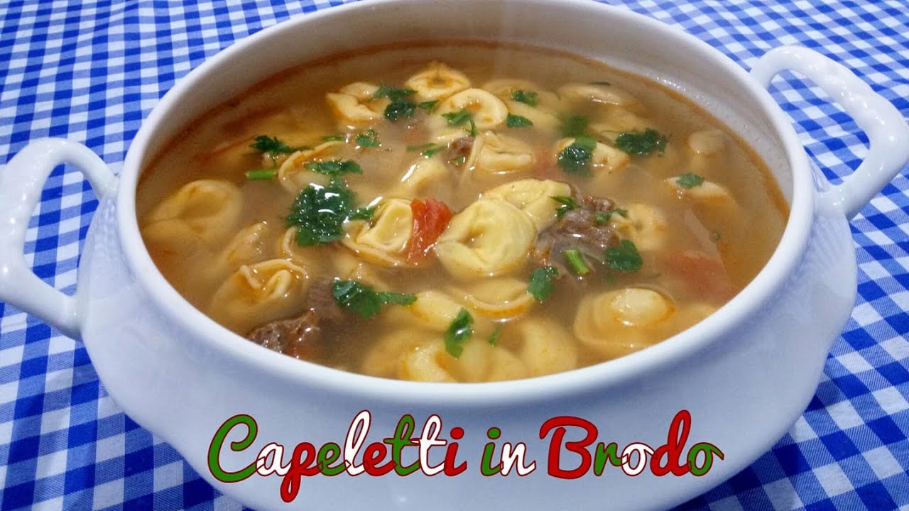 Capeletti in Brodo (Caldo de carne)