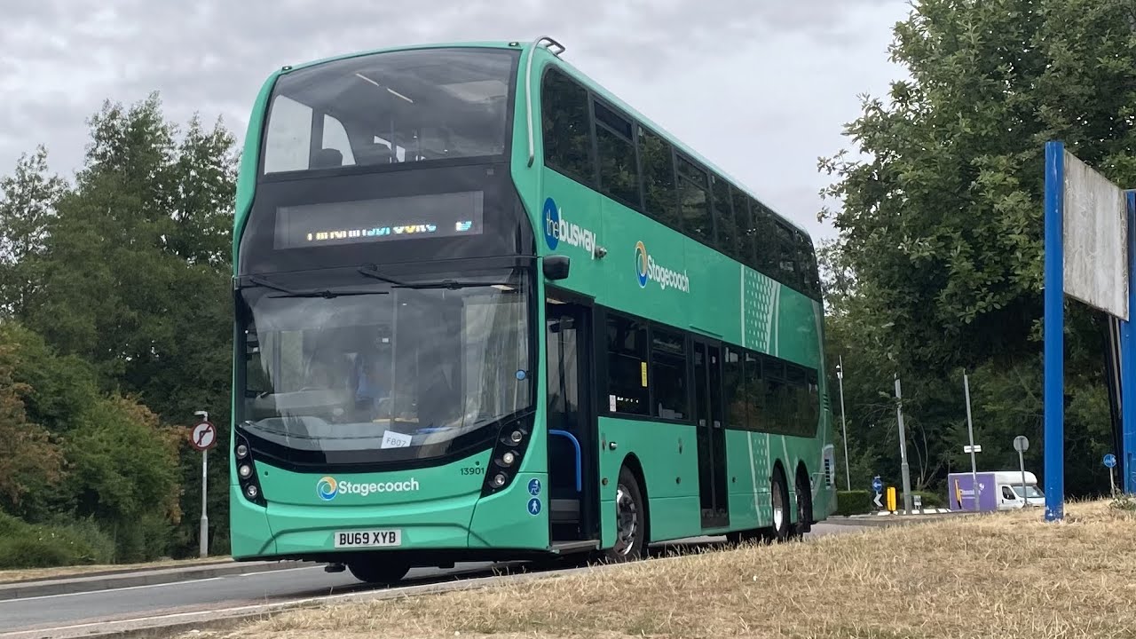 Stagecoach, The Busway Route B@13901/BU69 XYD (Drummer Street - Hinchingbrooke Hospital)