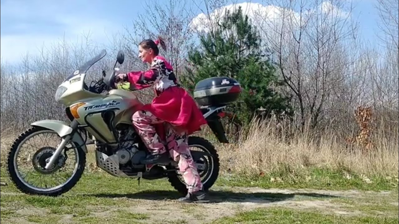 Jak wsiadać na motocykl wysoki lub ciężki